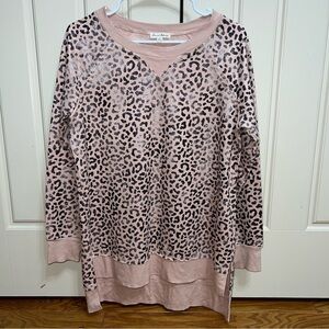 Jane and Delancey Blush Pink Cheetah Print Soft Sweatshirt Size Small